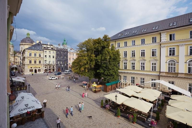 Apartments On Plocsha Rynok 40 Lviv Dış mekan fotoğraf